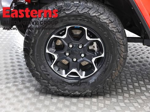 Used 2022 Jeep Wrangler Unlimited Rubicon 4xe AWD/4WD image 32