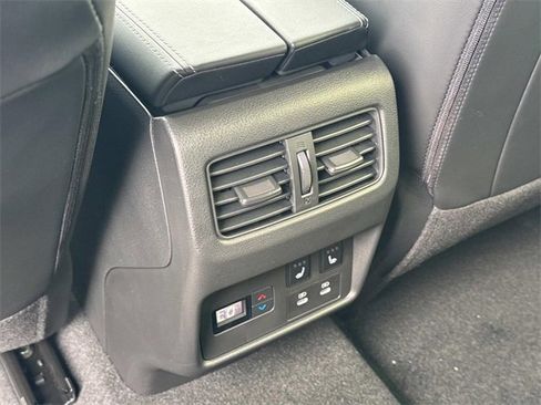 New 2026 Nissan Rogue Platinum w/ Platinum Premium Package image 17