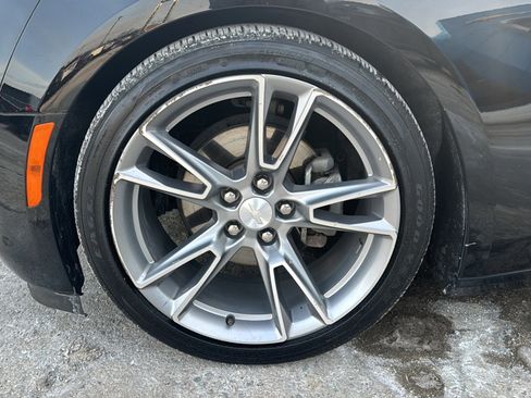 Used 2020 Chevrolet Camaro LT w/ RS Package image 36