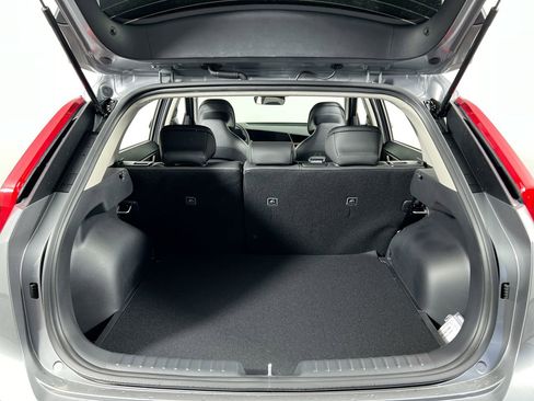 New 2025 Kia Niro SX image 34