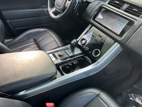 Used 2022 Land Rover Range Rover Sport HSE Silver Edition image 31