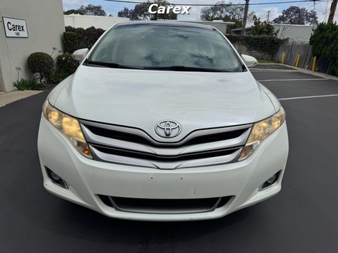 Used 2014 Toyota Venza XLE w/ XLE Premium Package FWD image 4