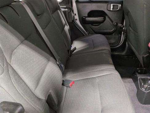 Used 2020 Jeep Wrangler Unlimited Sport image 21
