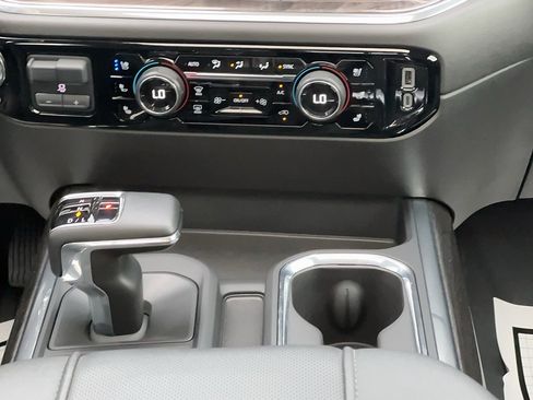 Certified 2024 Chevrolet Silverado 1500 LTZ w/ LTZ Premium Package AWD/4WD image 16