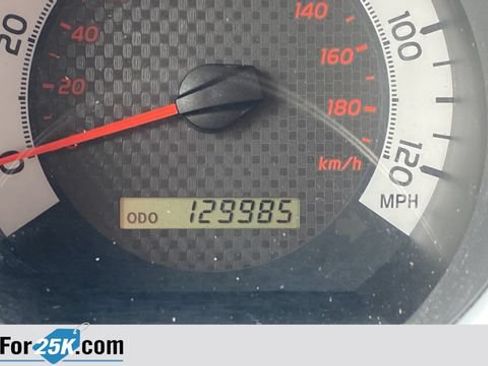 Used 2012 Toyota Tacoma 2WD Access Cab w/ SR5 Pkg image 13