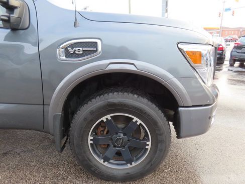 Used 2017 Nissan Titan PRO-4X image 49