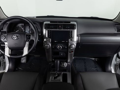 Used 2024 Toyota 4Runner SR5 Premium AWD/4WD image 35