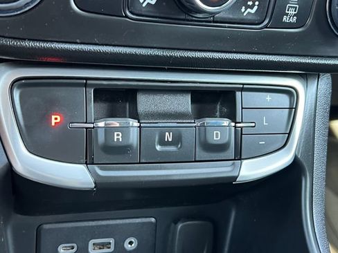Used 2023 GMC Terrain SLE w/ Driver Convenience Package AWD/4WD image 27