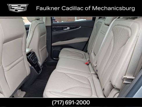 Used 2021 Lincoln Nautilus Reserve image 10