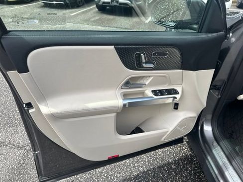 Used 2026 Mercedes-Benz GLB 250 image 13