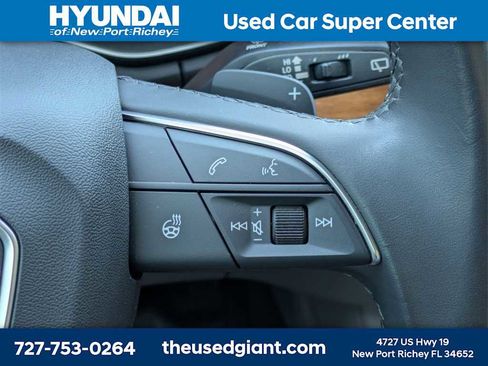 Used 2021 Audi Q5 Premium Plus image 39