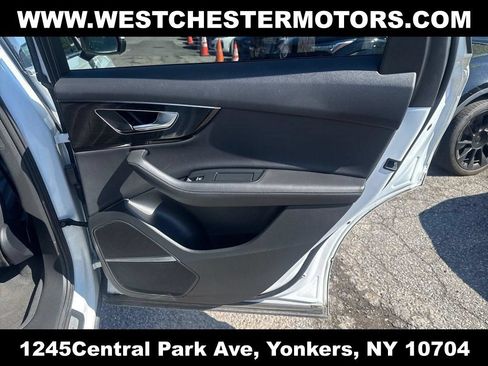 Used 2023 Audi Q7 3.0T Premium Plus AWD/4WD image 18