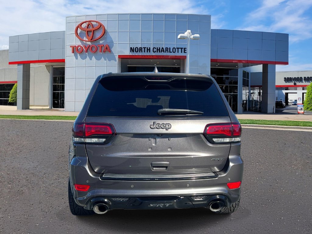 Used 2014 Jeep Grand Cherokee SRT8 w/ Luxury Group II AWD/4WD image 6