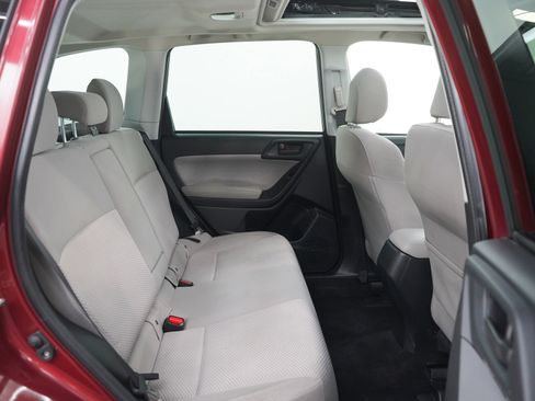 Used 2017 Subaru Forester 2.5i Premium AWD/4WD image 12