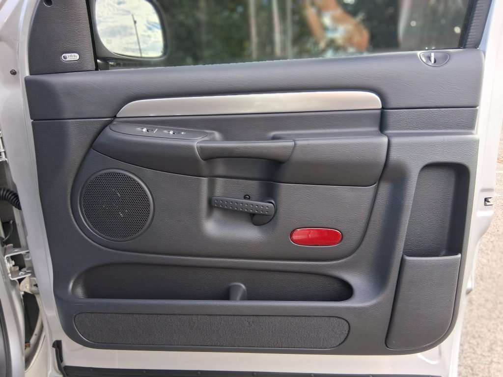 Used 2005 Dodge Ram 1500 Truck 2WD Regular Cab image 10