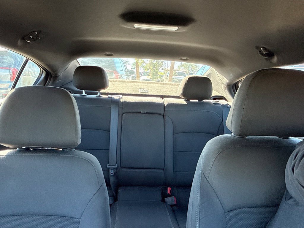 Used 2019 Chevrolet Cruze LT w/ Convenience Package FWD image 11