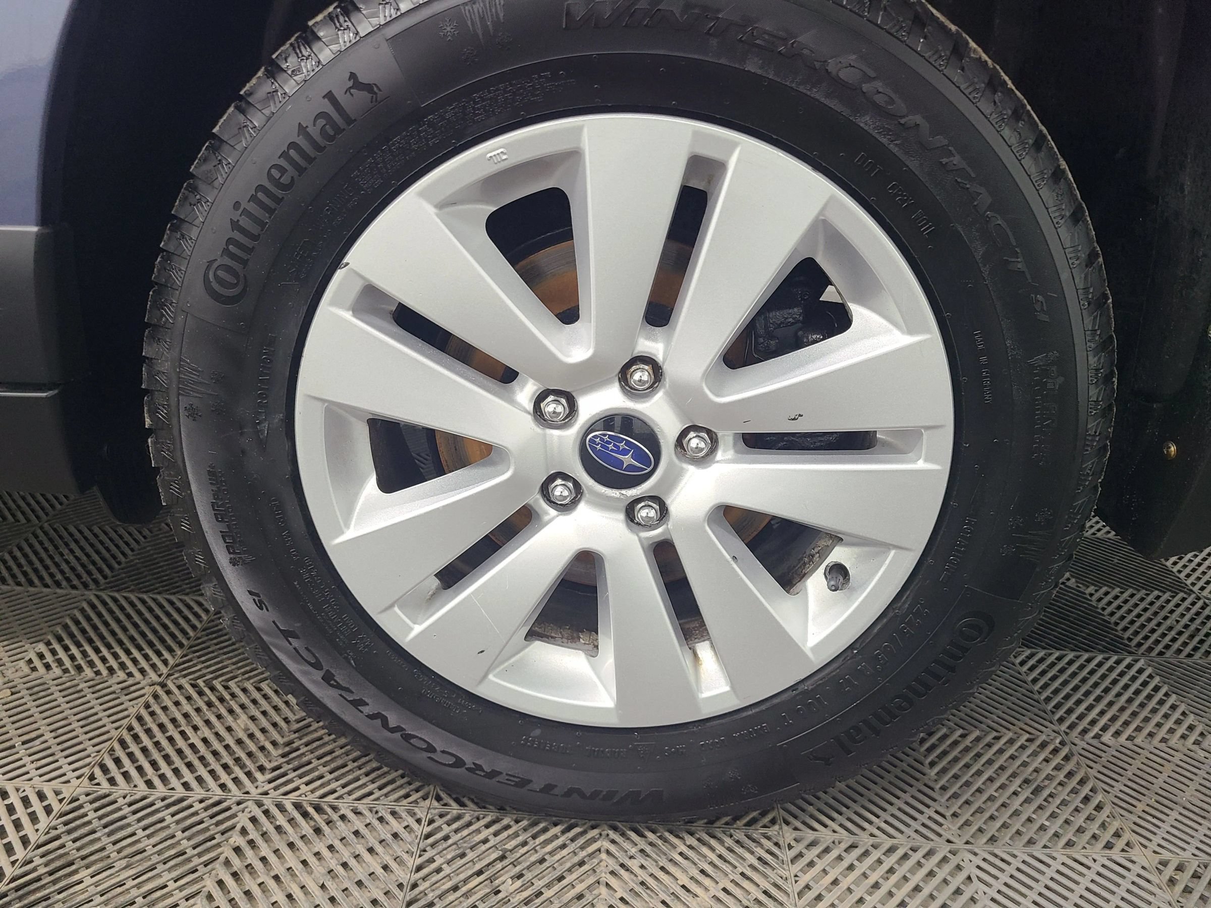 Used 2016 Subaru Outback 2.5i Premium AWD/4WD image 17