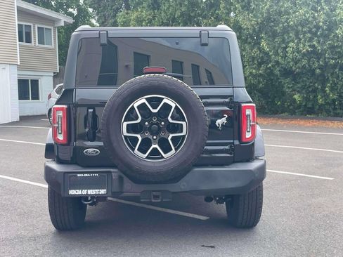 Used 2023 Ford Bronco Outer Banks AWD/4WD image 6