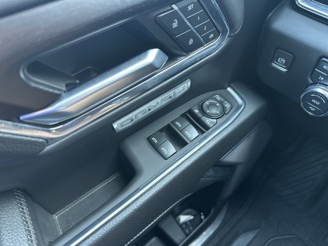 Used 2024 GMC Sierra 1500 Denali AWD/4WD image 14