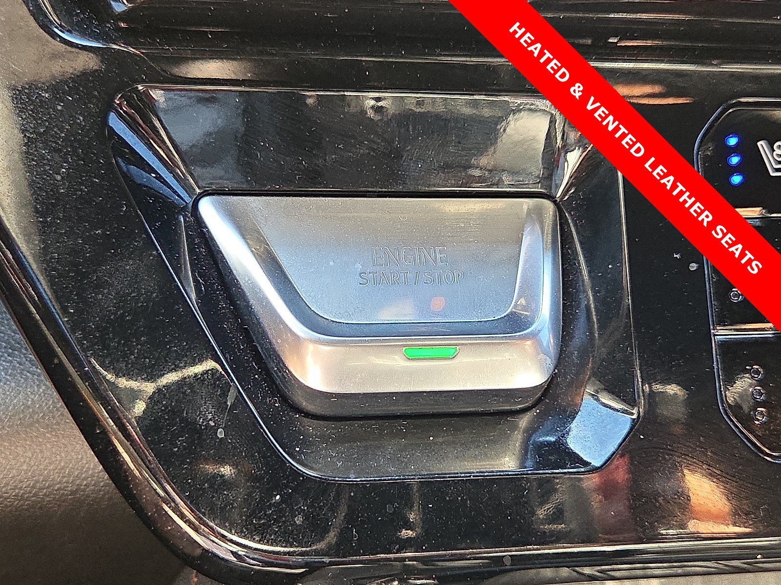 Used 2024 GMC Sierra 1500 AT4 w/ Technology Package AWD/4WD image 20