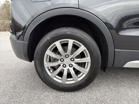 Used 2019 Cadillac XT4 Premium Luxury w/ Cold Weather Package image 20