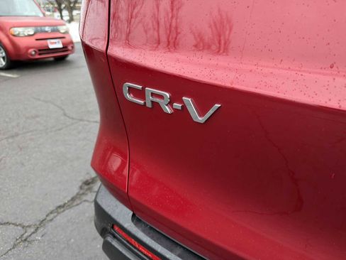 Used 2024 Honda CR-V LX image 18