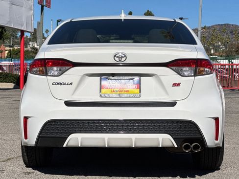 Used 2022 Toyota Corolla SE image 5