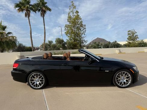 Used 2009 BMW 328i Convertible w/ Premium Pkg image 21