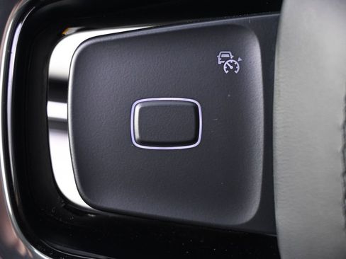 New 2026 Lincoln Navigator Reserve AWD/4WD image 31
