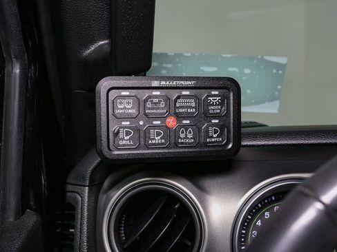 Used 2023 Jeep Wrangler Willys 4xe w/ Sun & Screen Package image 36