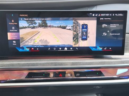 Used 2023 BMW 760i xDrive w/ Executive Package AWD/4WD image 18