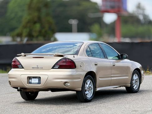 Used 2004 Pontiac Grand Am SE FWD image 9