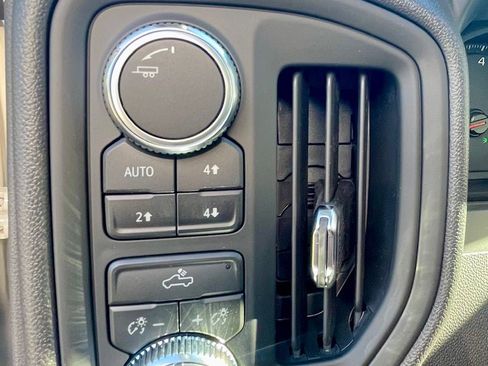 New 2026 GMC Sierra 1500 Pro image 12