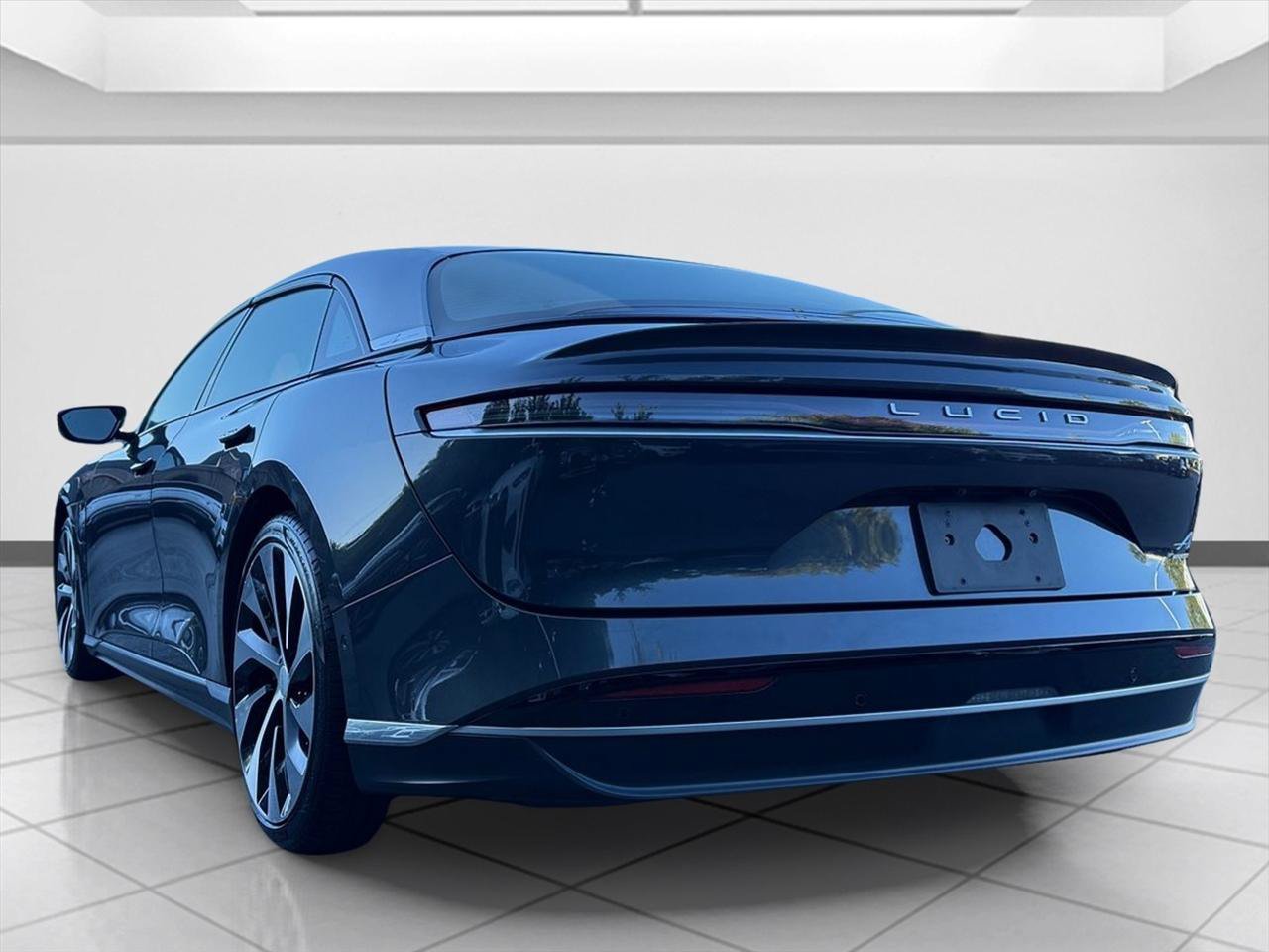 Used 2023 Lucid Air Grand Touring AWD/4WD image 3