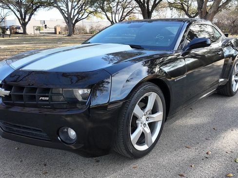 Used 2011 Chevrolet Camaro LS w/ Bluetooth Package image 5