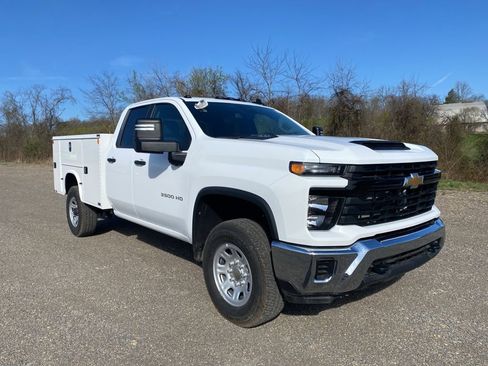 New 2026 Chevrolet Silverado 3500 W/T w/ WT Convenience Package AWD/4WD image 1