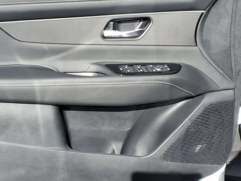 New 2026 Nissan Murano SV image 3