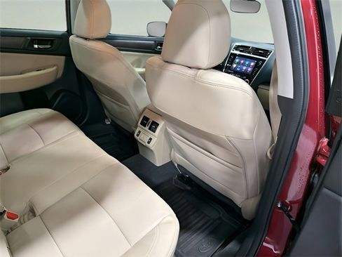 Used 2019 Subaru Outback 2.5i Limited image 34