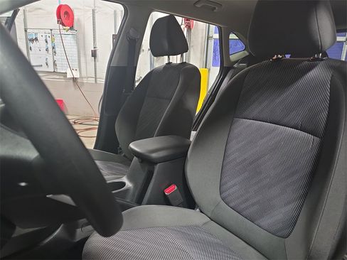 Used 2021 Kia Seltos LX image 14