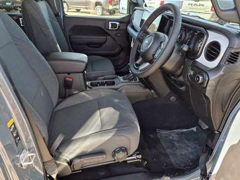 New 2026 Jeep Wrangler Unlimited Sport image 9