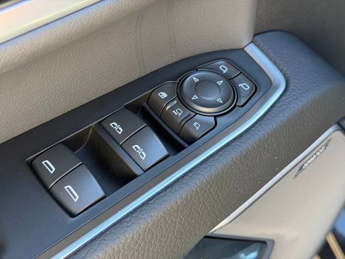 New 2026 GMC Sierra 3500 Denali w/ Denali Reserve Package image 25