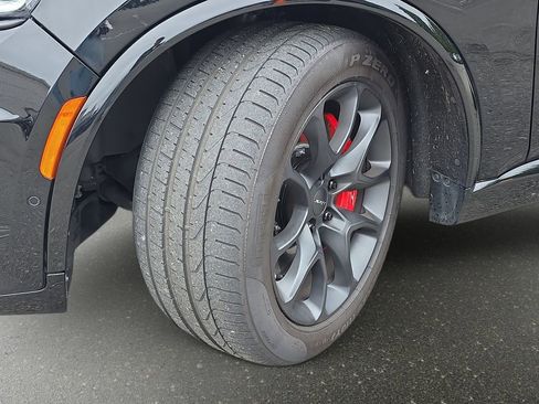 Used 2022 Dodge Durango SRT w/ Premium Interior Group AWD/4WD image 38