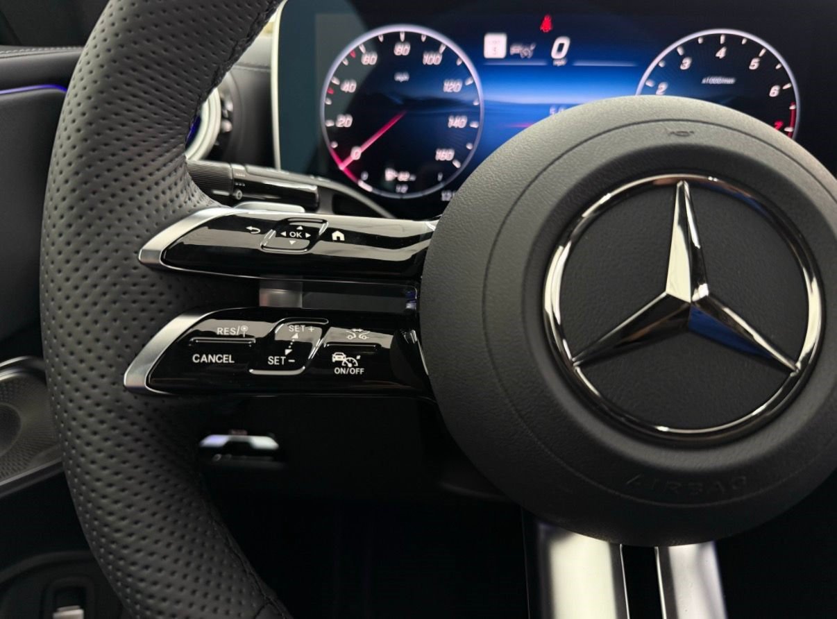 New 2027 Mercedes-Benz CLE 450 4MATIC Coupe image 13