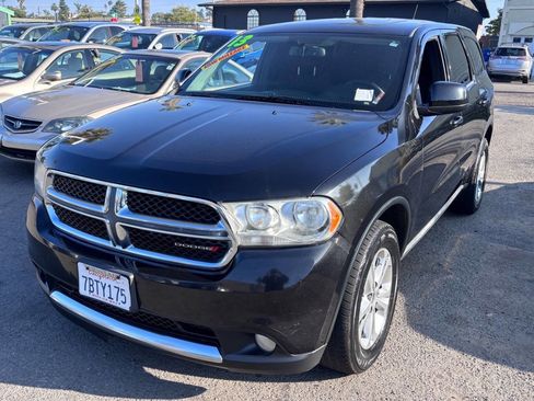 Used 2013 Dodge Durango SXT w/ Popular Equipment Group image 2