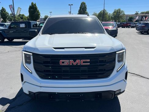 Used 2025 GMC Sierra 1500 Elevation AWD/4WD image 4