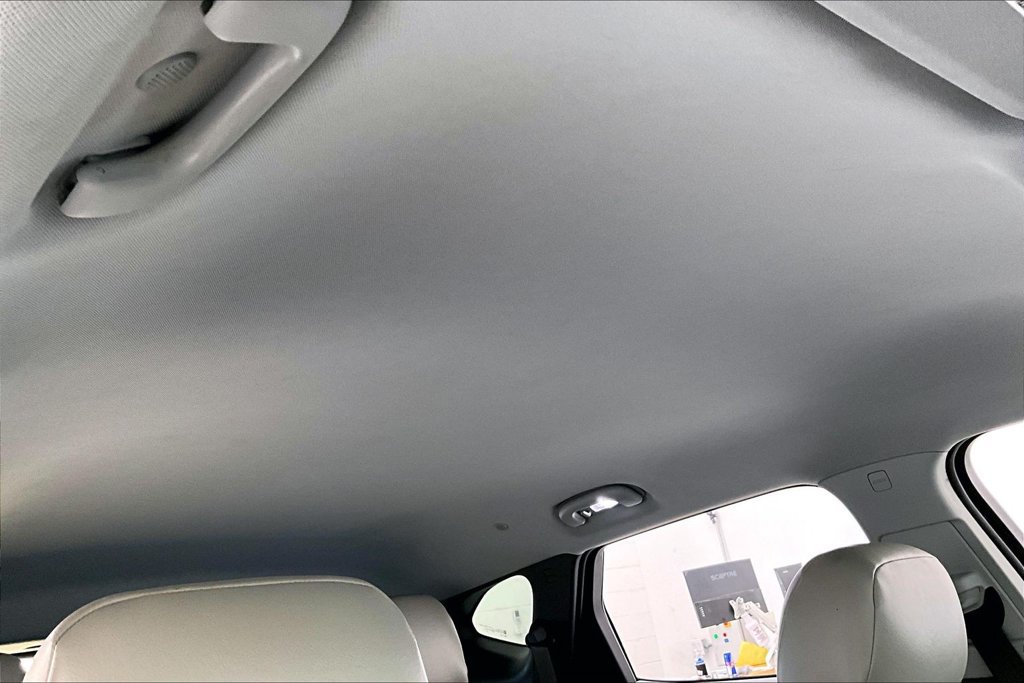 Used 2020 Chevrolet Blazer LT FWD image 21
