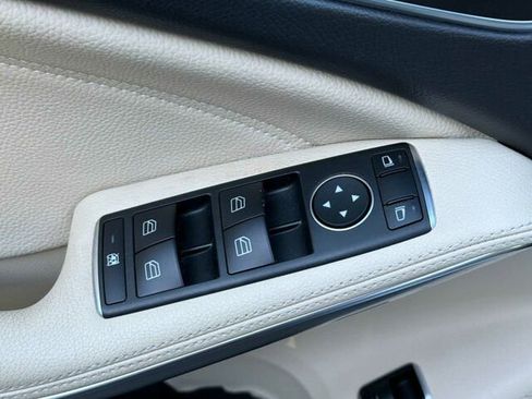 Used 2019 Mercedes-Benz GLA 250 image 14