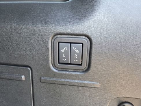 Used 2025 GMC Hummer EV 3X w/ Extreme Off-Road Package image 19