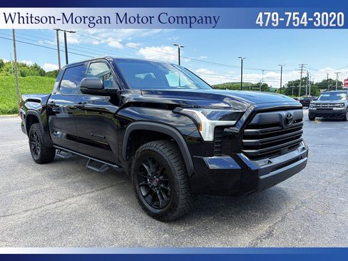 Used 2023 Toyota Tundra SR5 AWD/4WD image 3