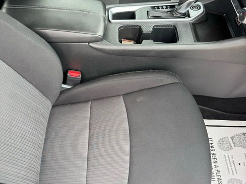 Used 2023 Nissan Sentra SV image 37